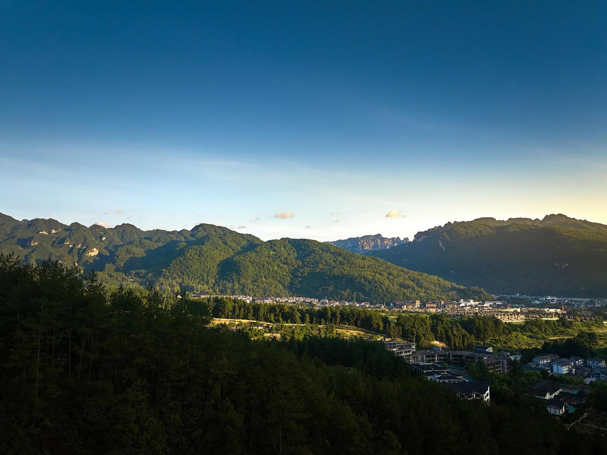 Zhangjiajie Utopia Hotel--Free One Way Pick Up Service Over 2 Nights Luaran gambar