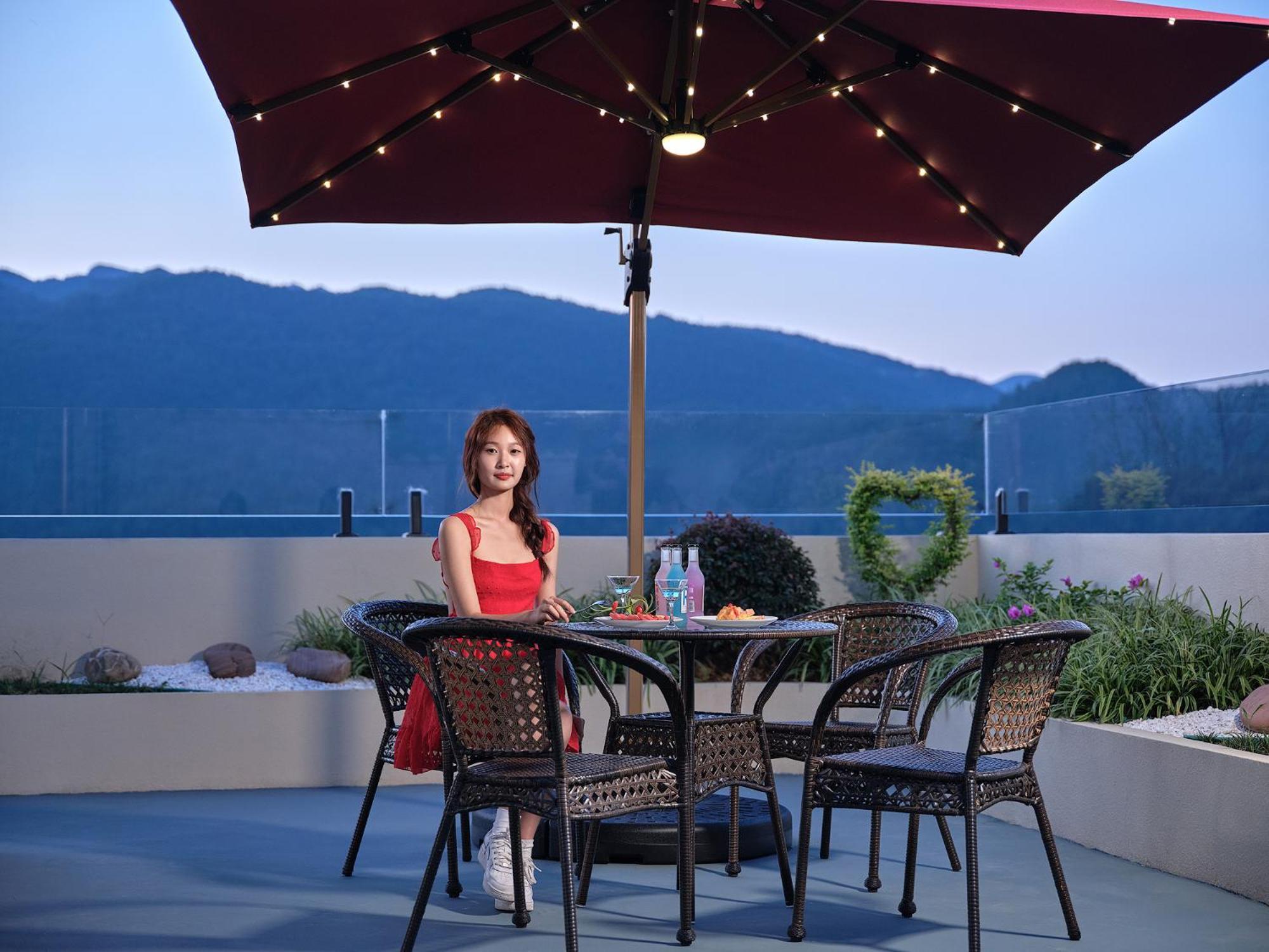 Zhangjiajie Utopia Hotel--Free One Way Pick Up Service Over 2 Nights Luaran gambar
