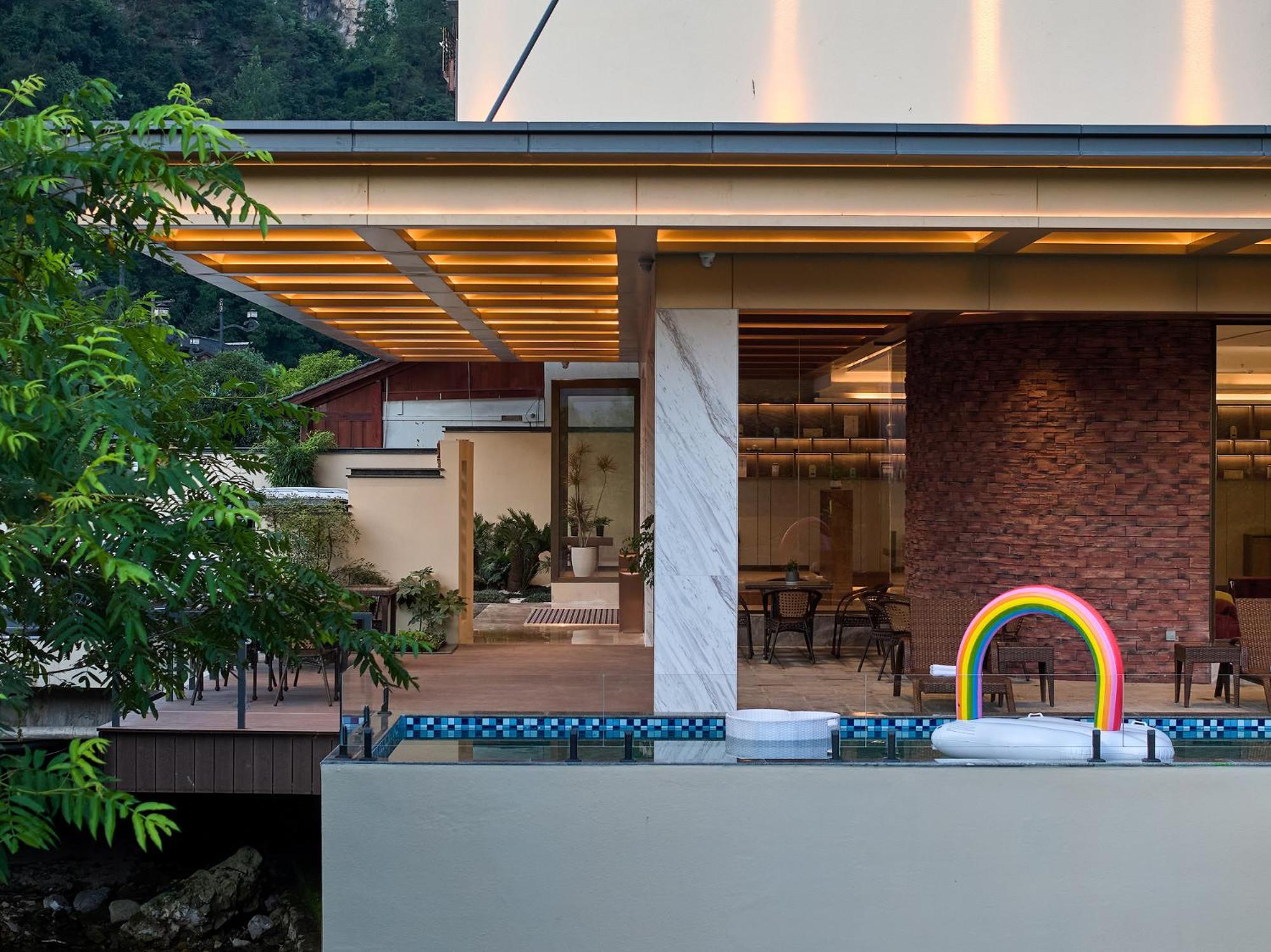 Zhangjiajie Utopia Hotel--Free One Way Pick Up Service Over 2 Nights Luaran gambar